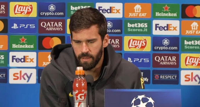 “อลิสซอน เบ็คเกอร์ ” วิจารณ์ UCL โปรแกรมเยอะ ส่งผลเสียต่อตัวนักเตะ